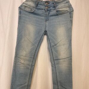 Butt jean’s if you need that lift